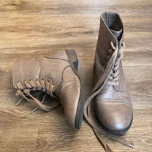 Lace up Booties/ combat boots